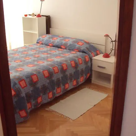 Apartman Solomir Zara