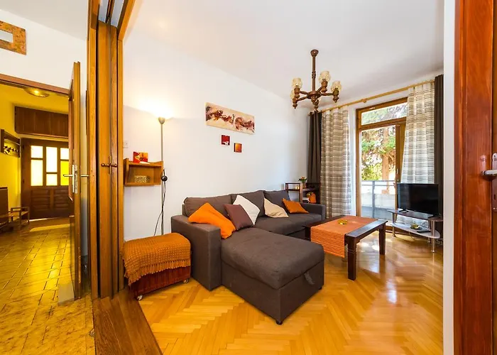 Apartman Solomir Apartman Zára