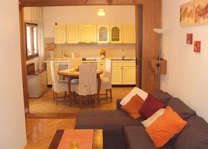 Apartman Apartman Solomir Zára