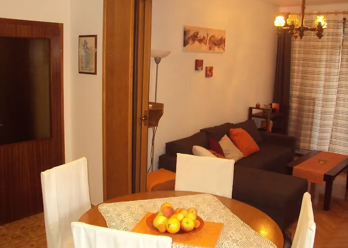 Apartman Solomir דירה